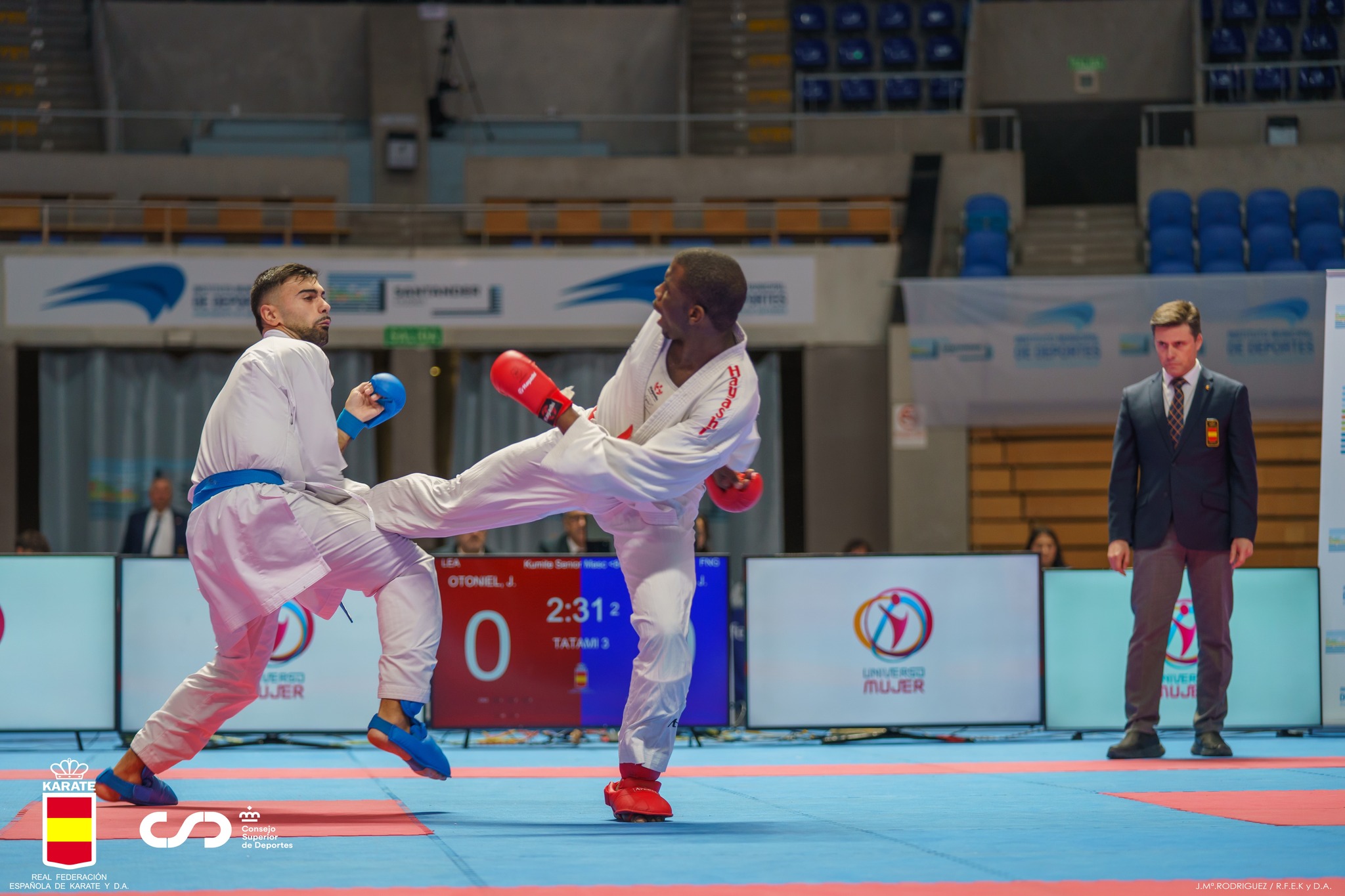 Jean-Claude tijdens karate training