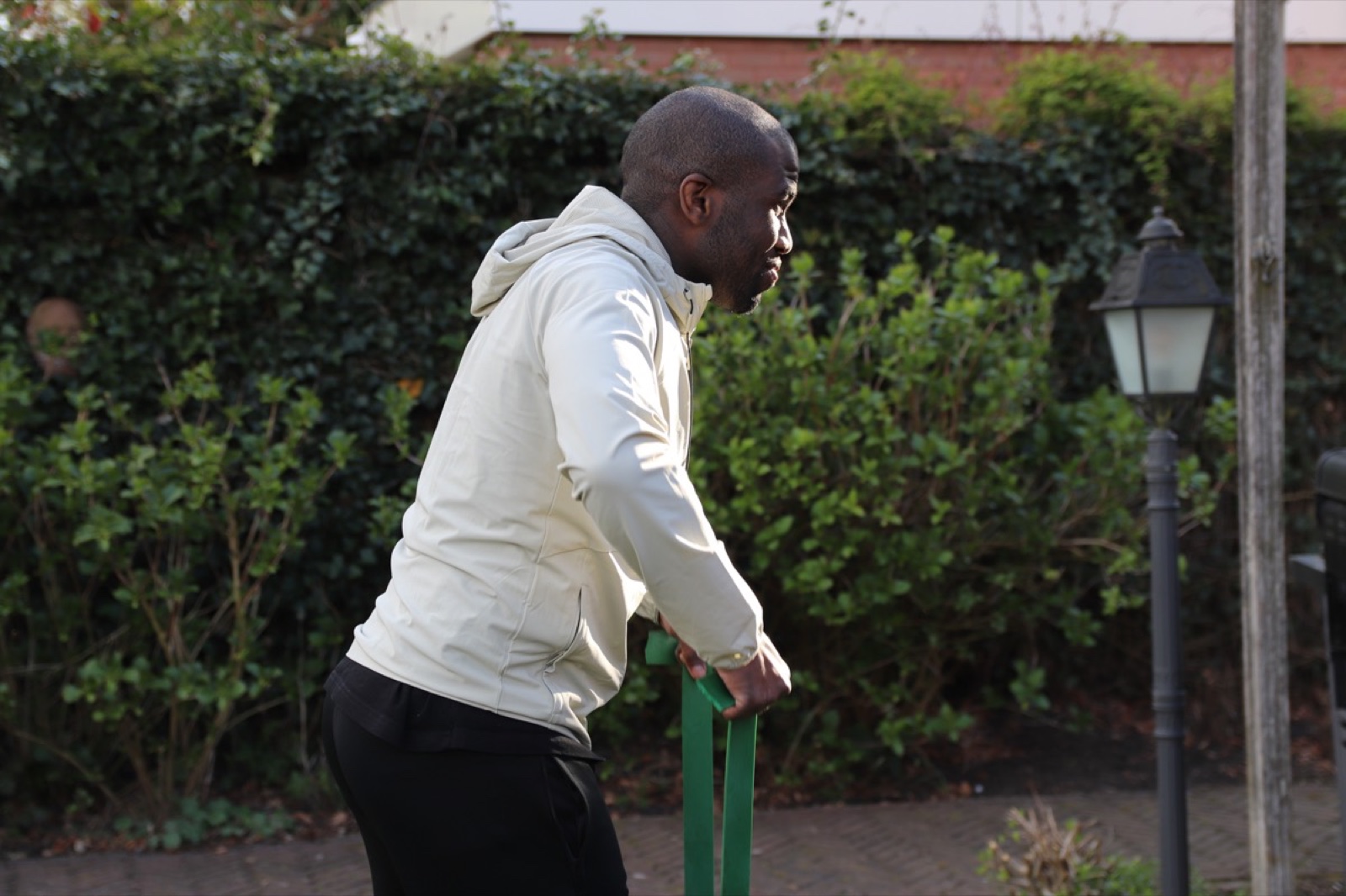 Online personal trainer coaching